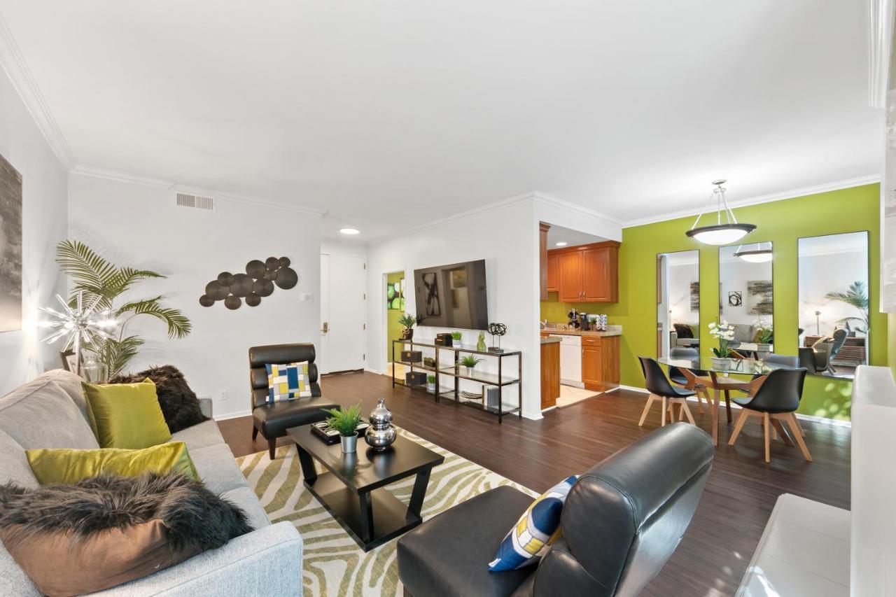 Beverly Hills Gem 1 Bedroom Apt With Parking 218 Los Angeles Eksteriør bilde